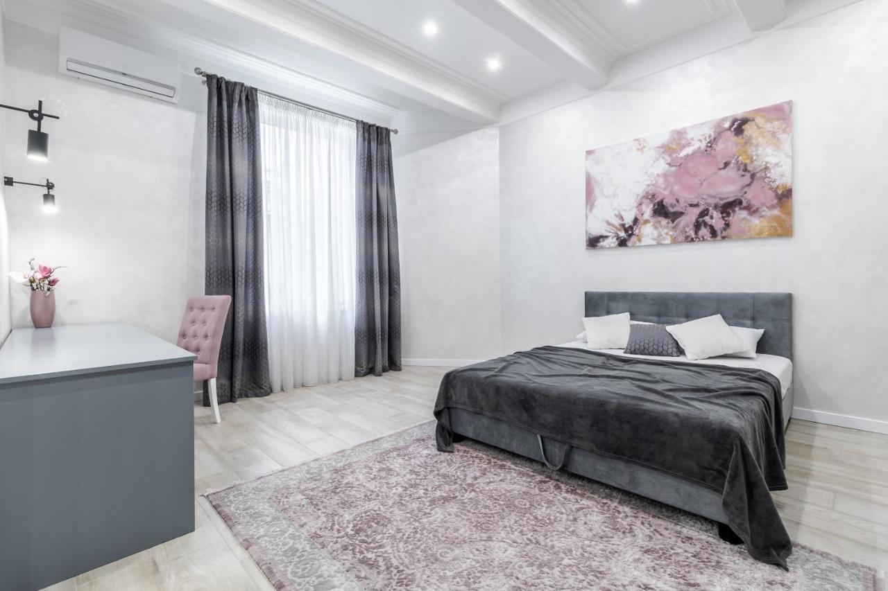 Inshiapartments On Lysenka Str Lviv Kültér fotó